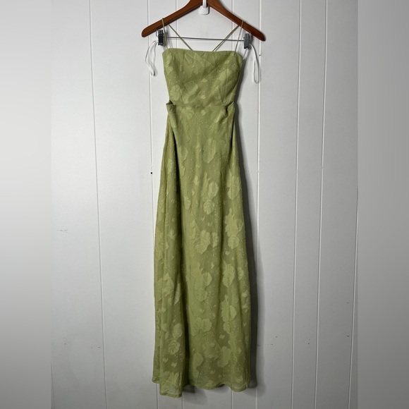 Hello Molly Rainbow Glow Midi Dress in Sage Green Lace Up Back Floral Size S - Picture 2 of 10